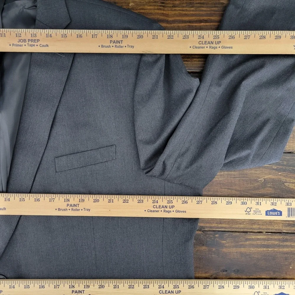 Van Heusen Men's Sport Coat Blazer Two Button Gray‎ Polyester Blend Size 52R